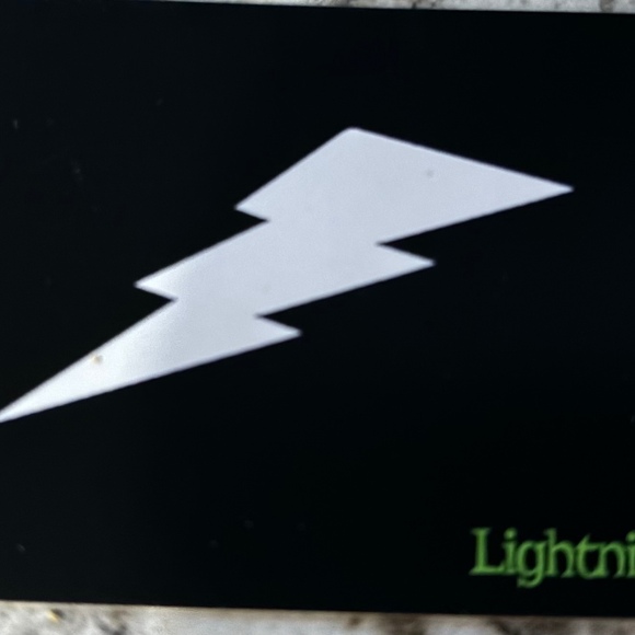 lightning537